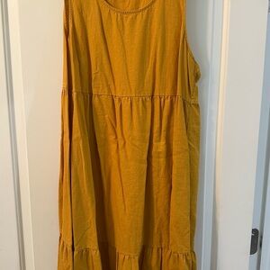 Croft & Barrow Golden Sleeveless Top